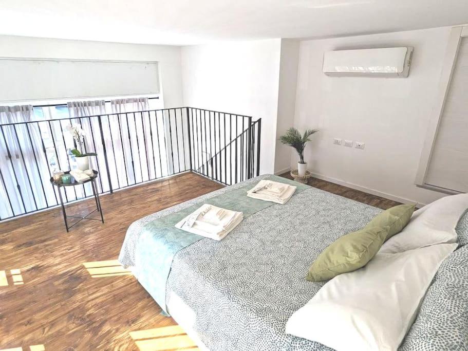 Milano - Stazione Centrale Comfort Green Loft Luaran gambar