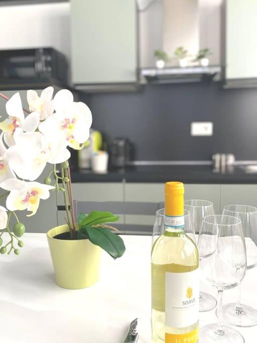 Milano - Stazione Centrale Comfort Green Loft Luaran gambar